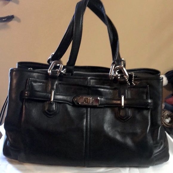 Excellent Coach handbag 141/2” L x 8” Hx approximately 6” W